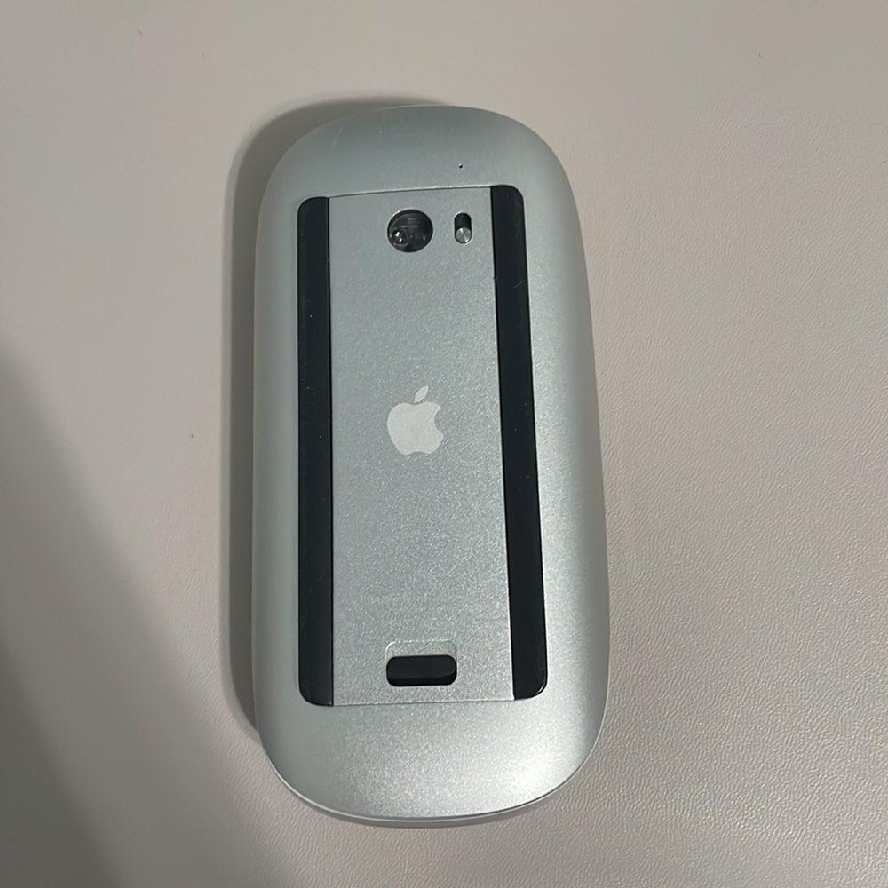 Apple Magic Mouse - Picture 3 of 3